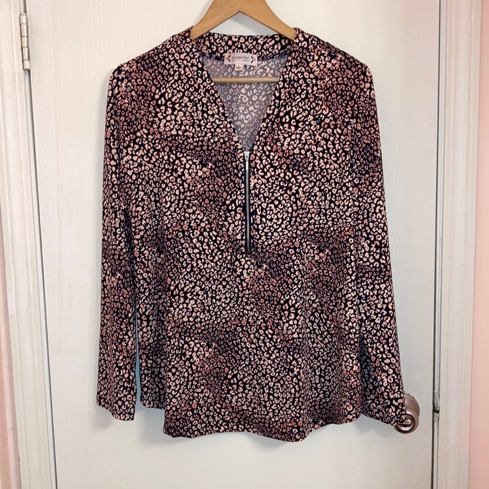 Nanette Pink and Dark blue v neck zipper top long sleeves